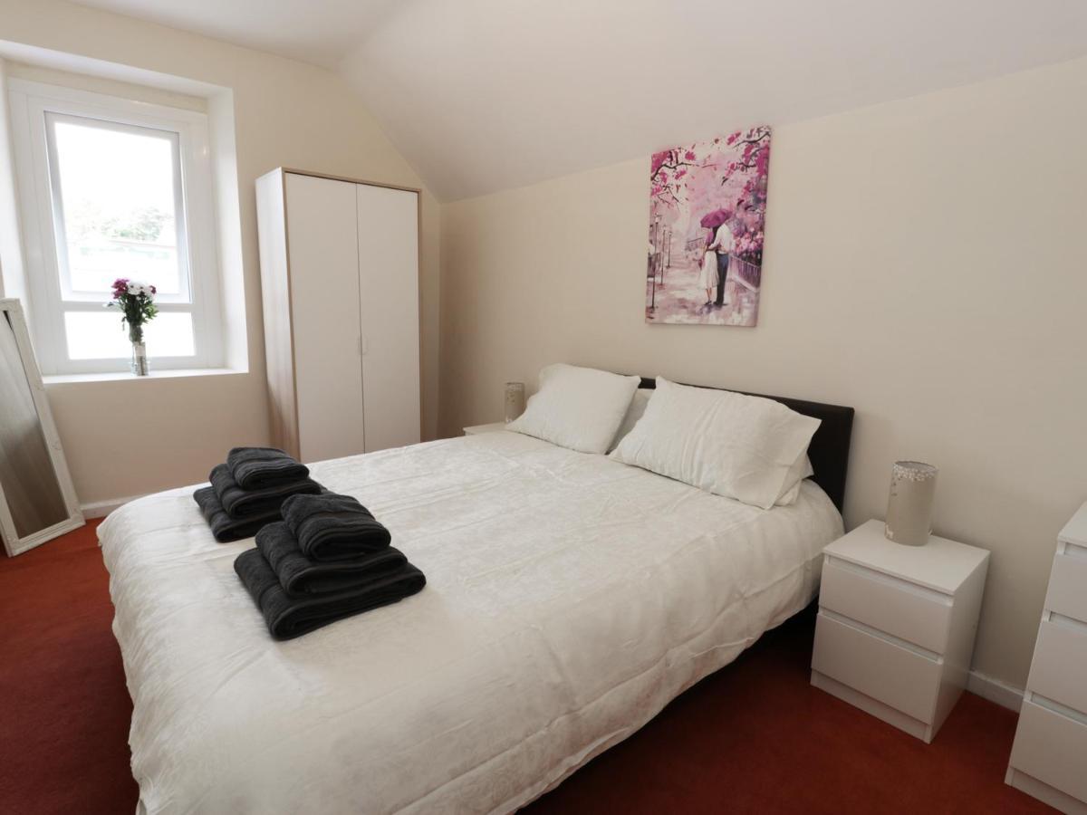 Station Apartment Ланберис Екстериор снимка